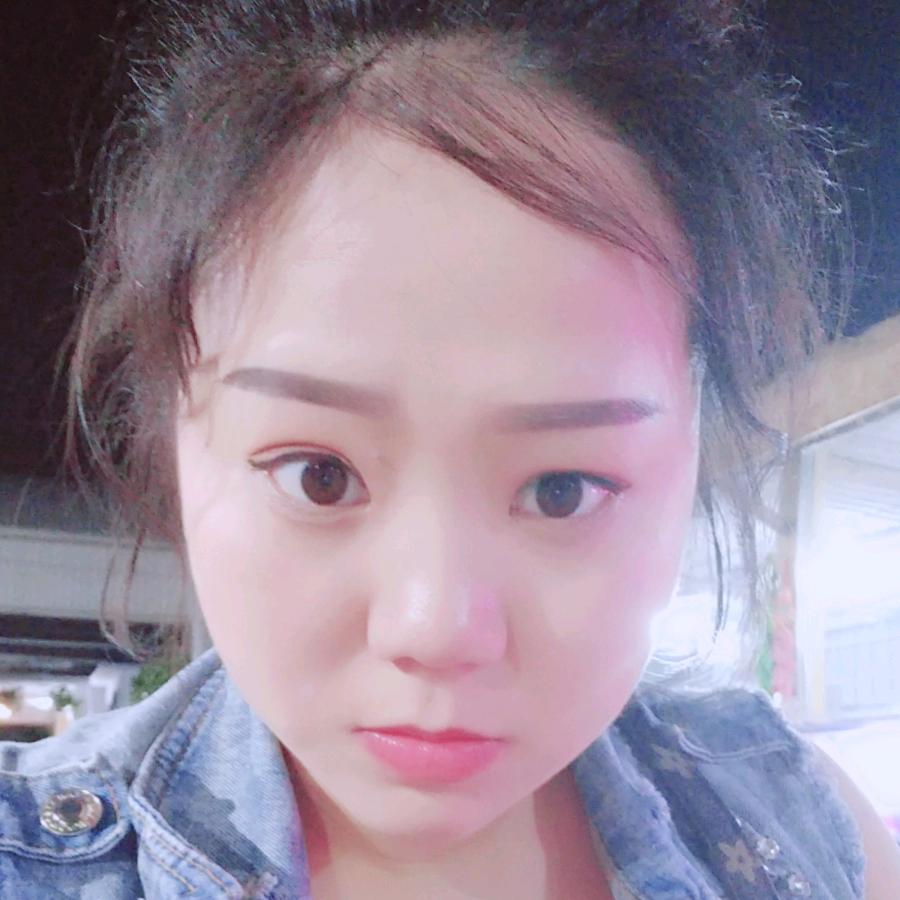 浅浅的笑