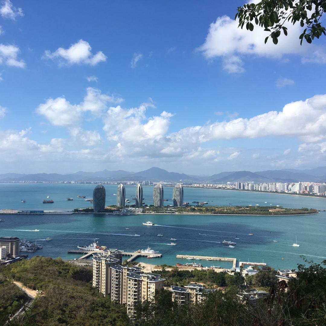 靳心如意