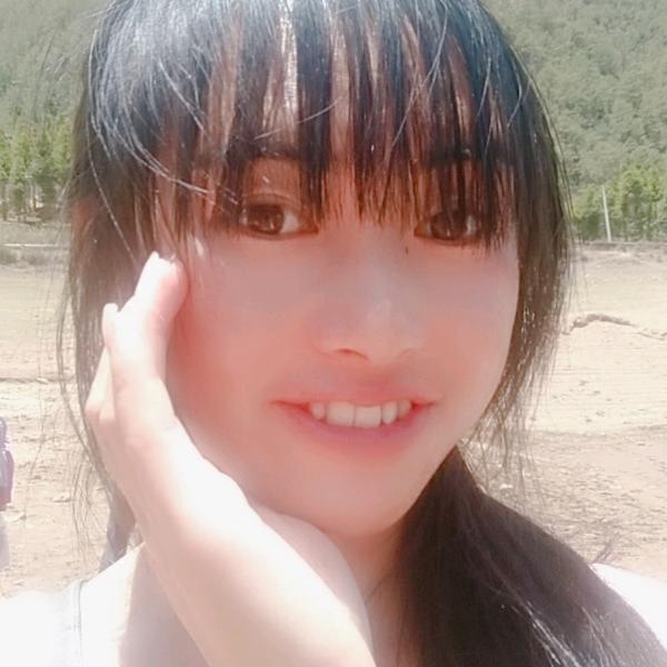 陈琼
