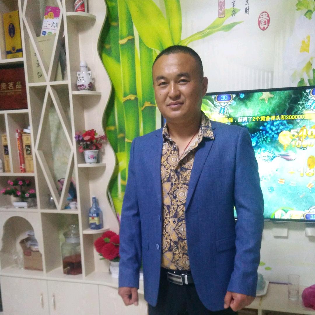 李波
