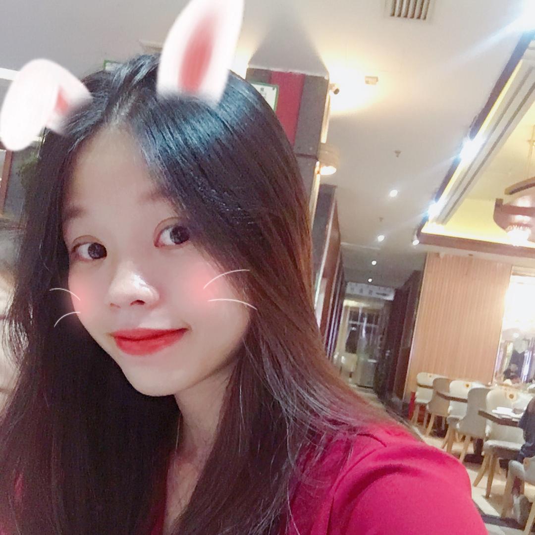 小艾。