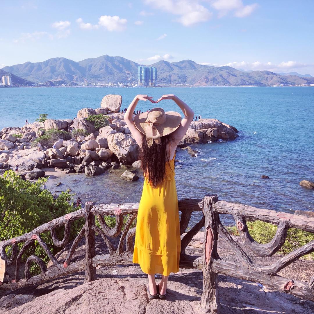 ゛烈焰蓝 ృɞ。           \