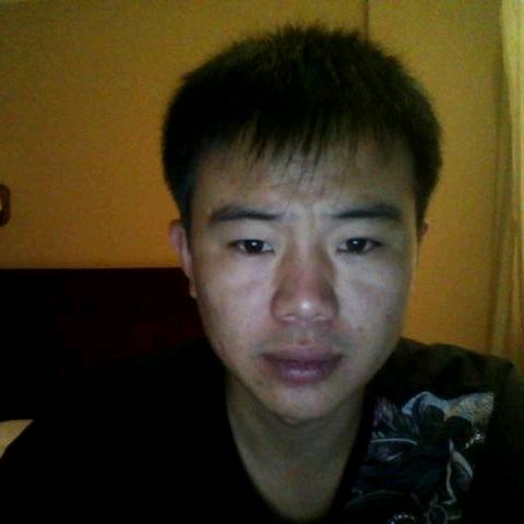 小 白