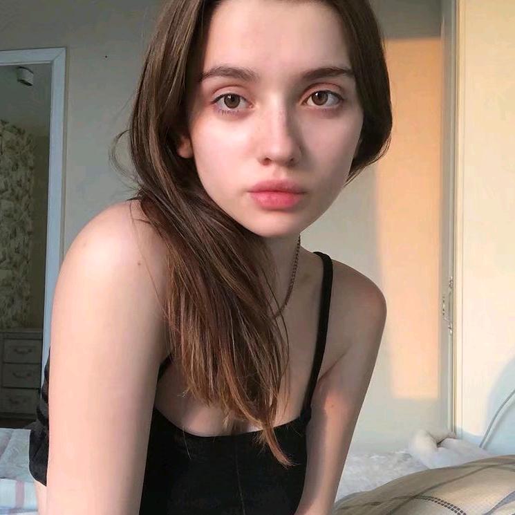 Lyeqnn