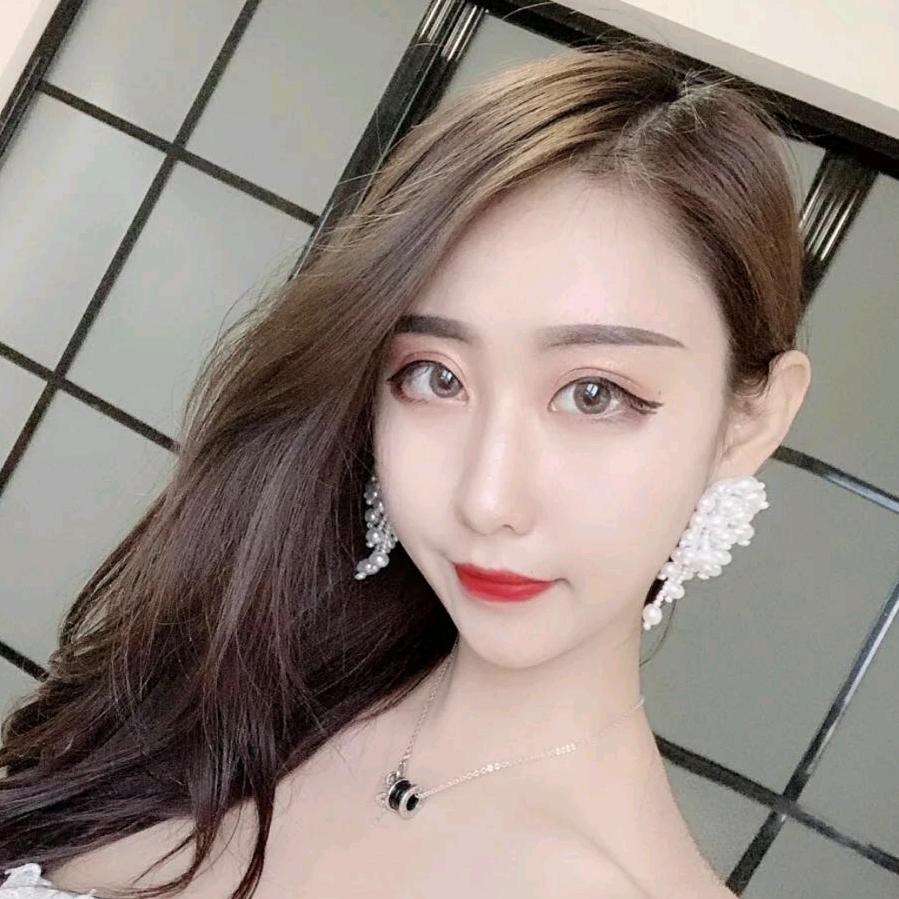 平安快乐！拒接私聊，拒绝连点赞，谢谢！