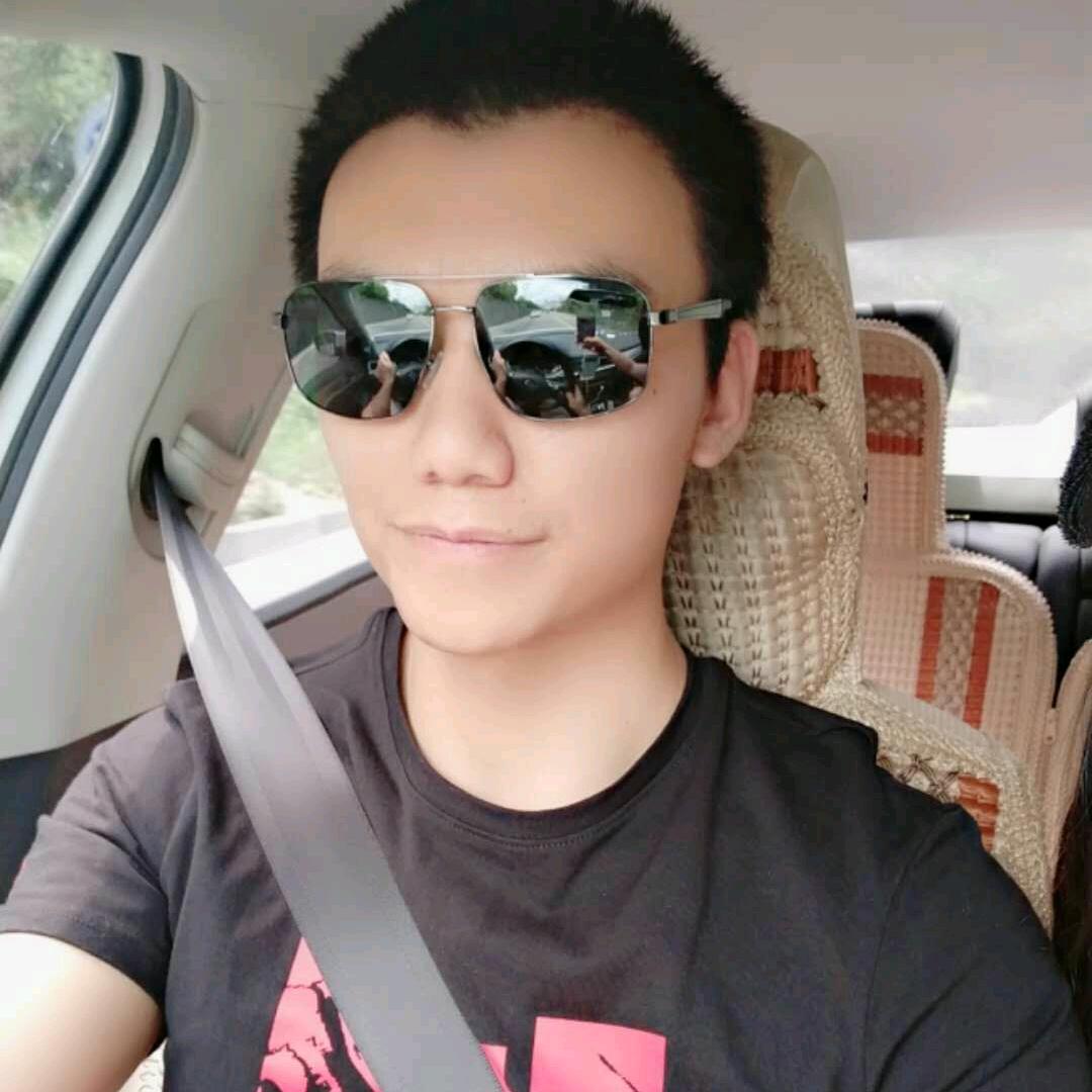 刘在哥身边
