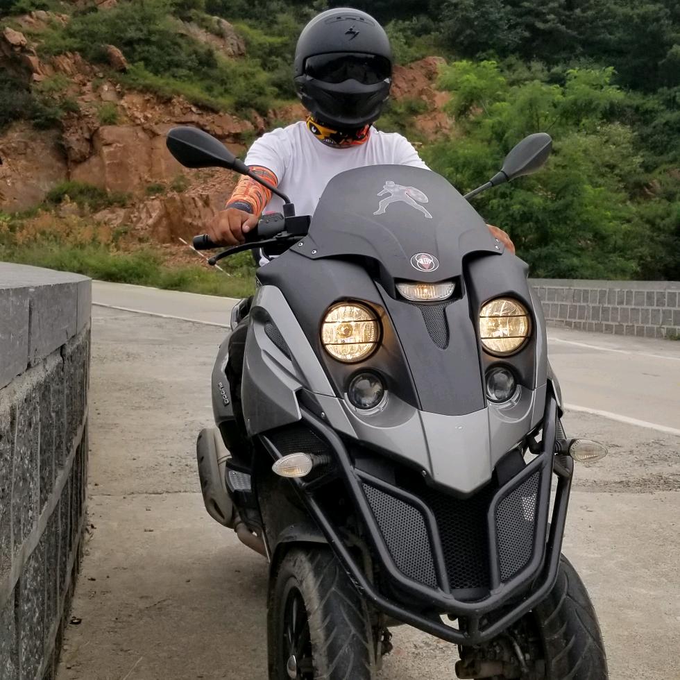 李谦二手车