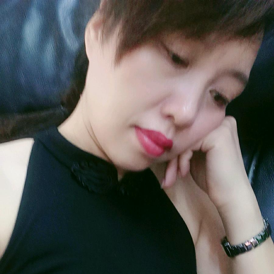 丽丽