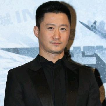 小哥
