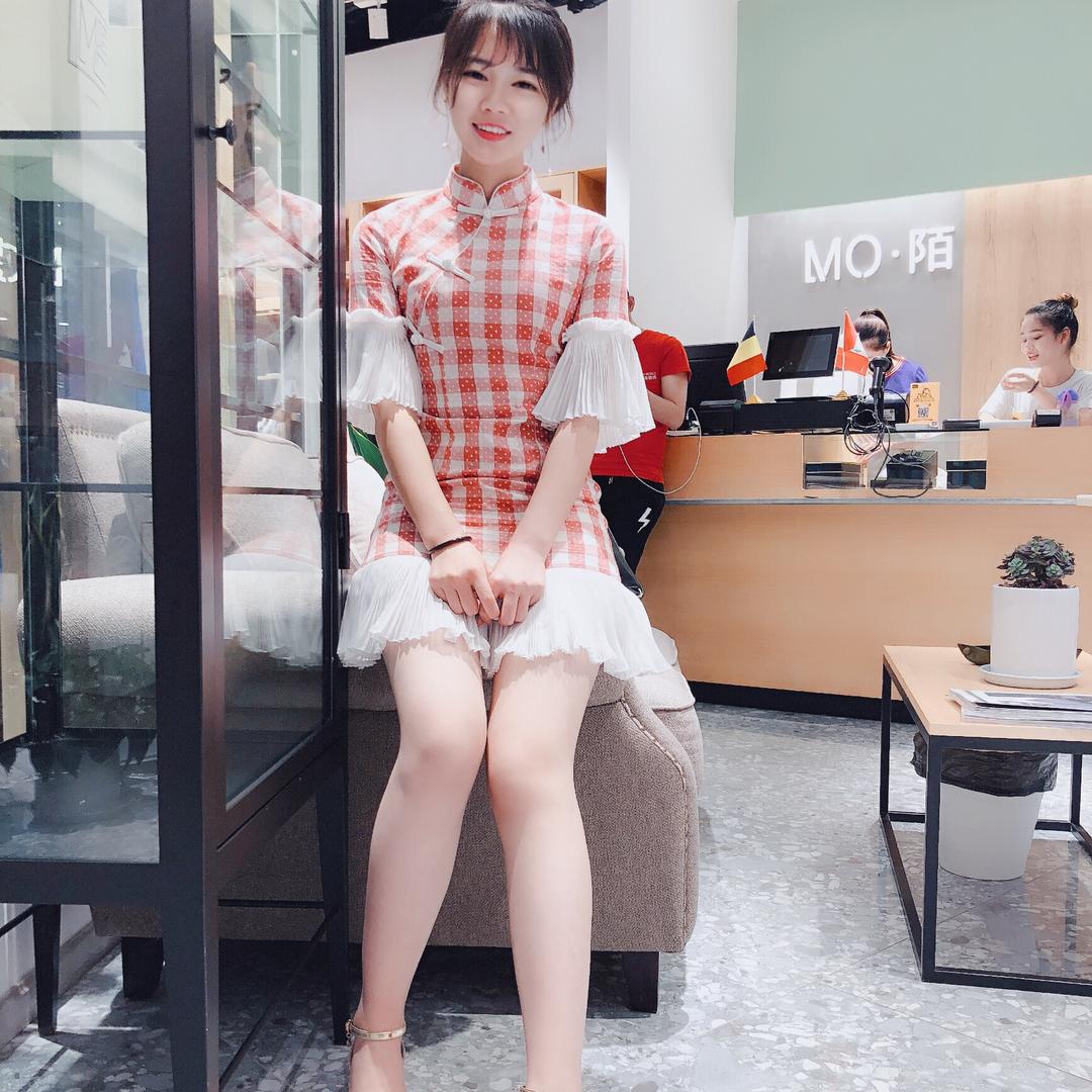 邓三岁探房