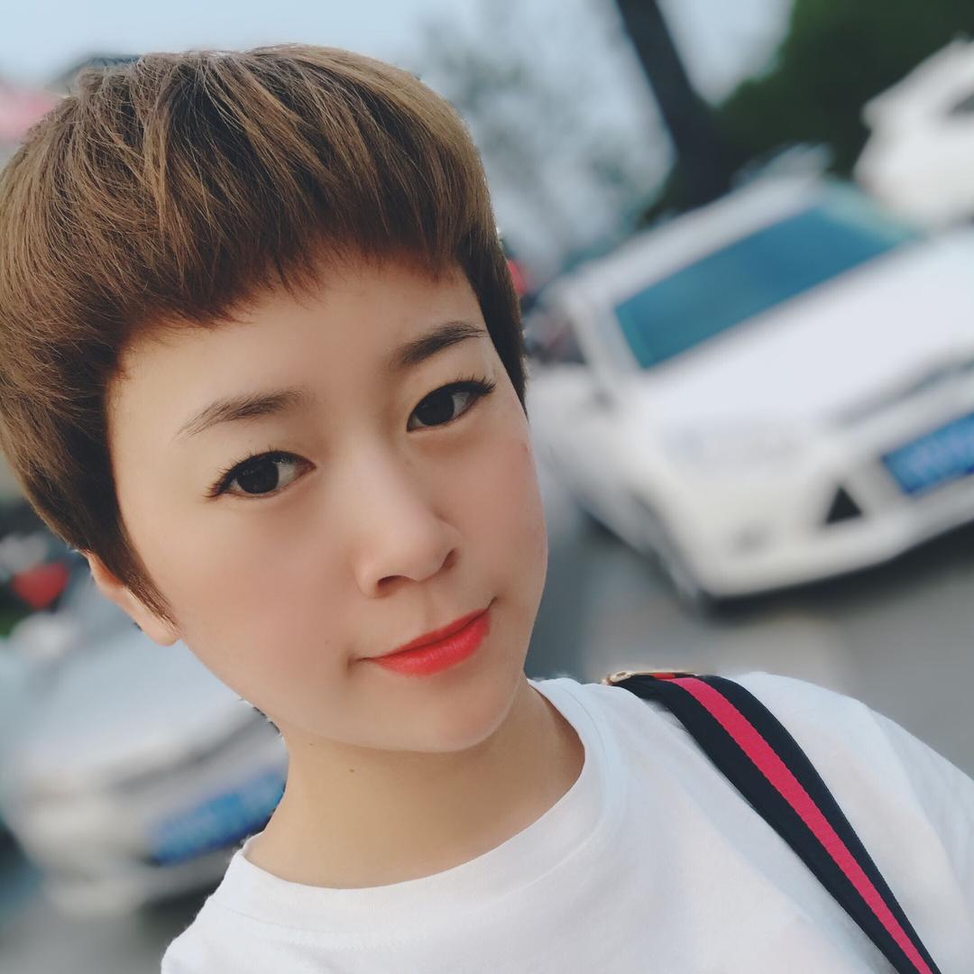 薛苹果