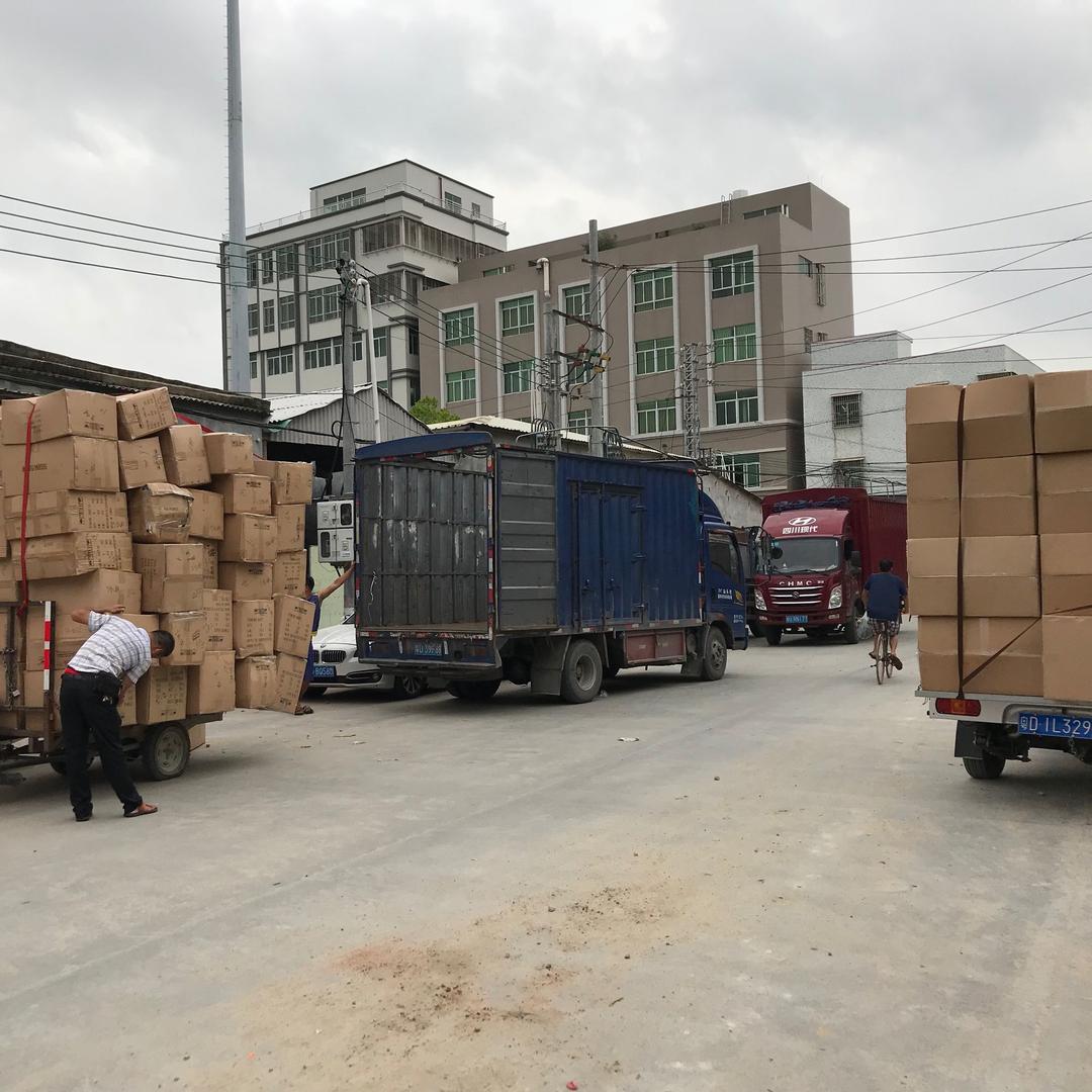 澄海库存玩具称斤批发基地(昌哥)