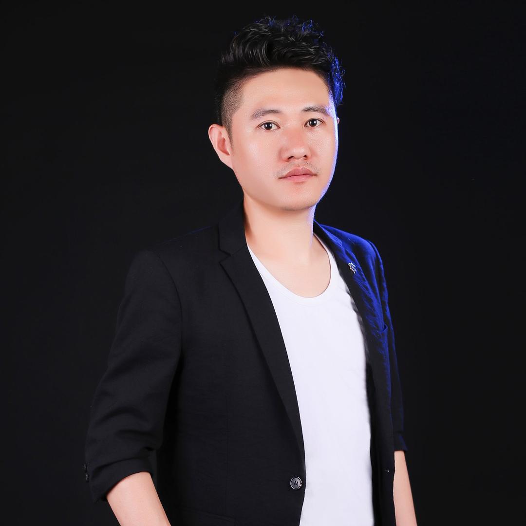 季亮形象设计官方号