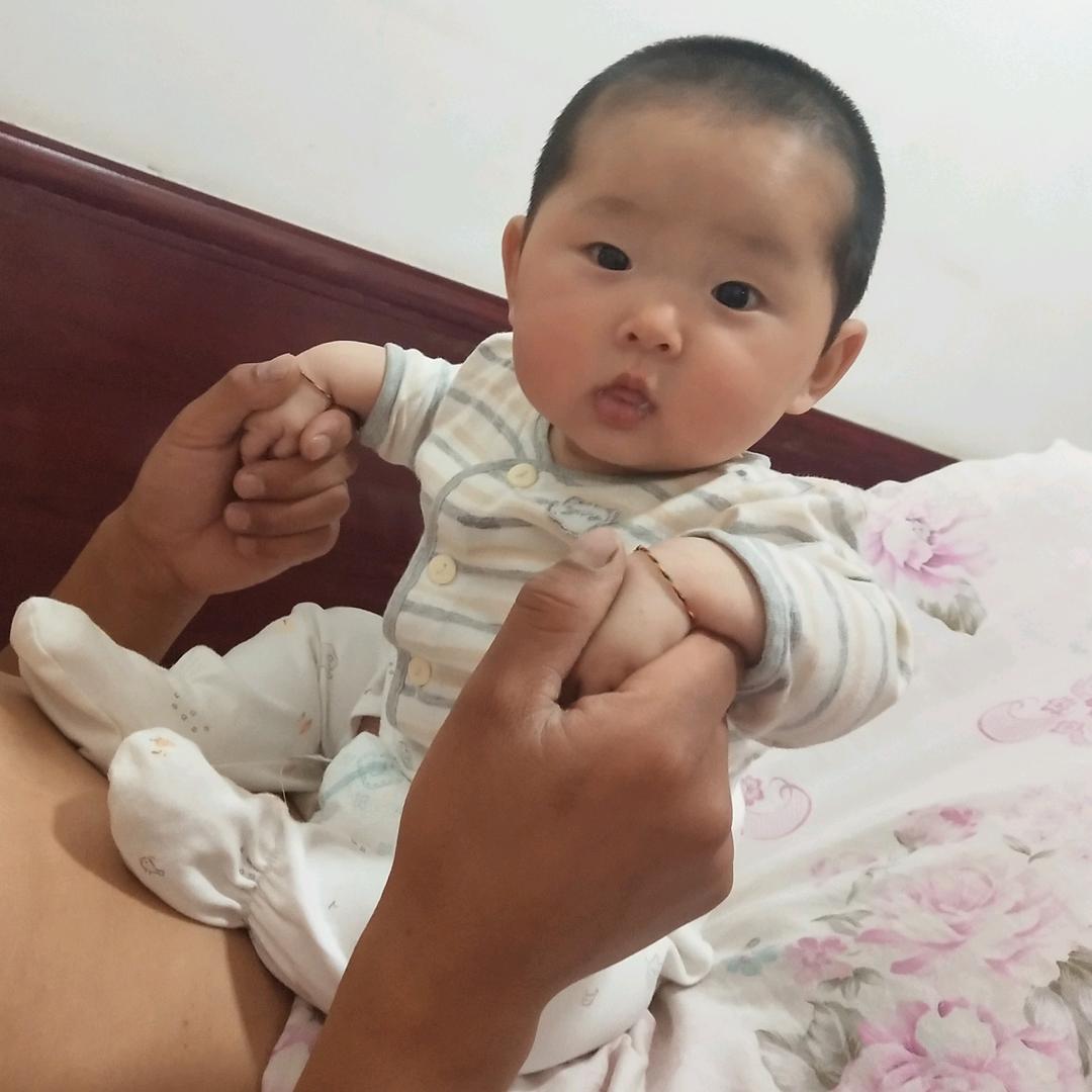 坚强小女人
