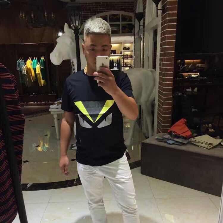 1+烫染接发店