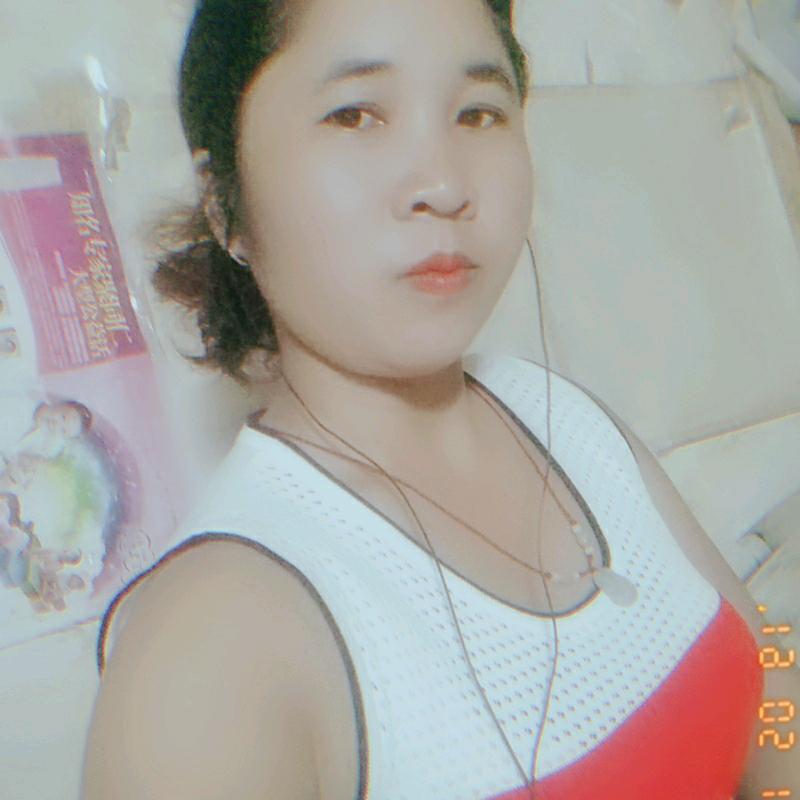 沉默的女人。
