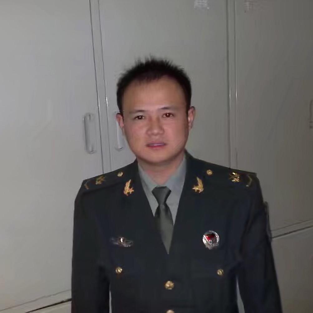 平安光头王教练