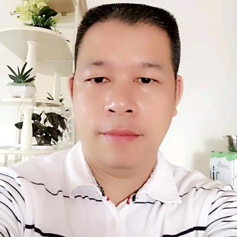 笑骂由人