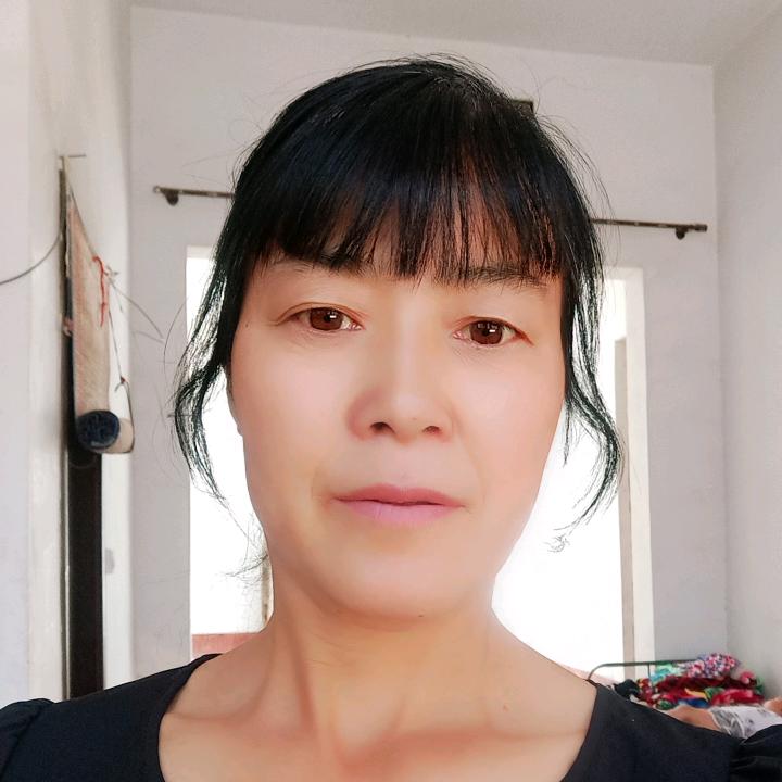 黑妹，开心每一天