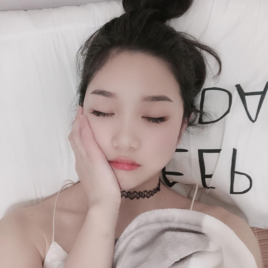 A     潘潘 