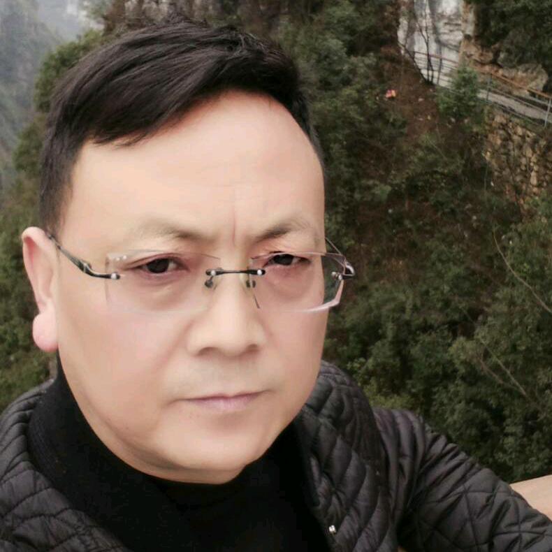 基石盖（界）恋人