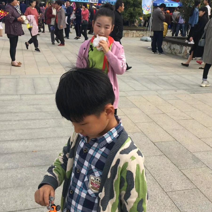 陈健