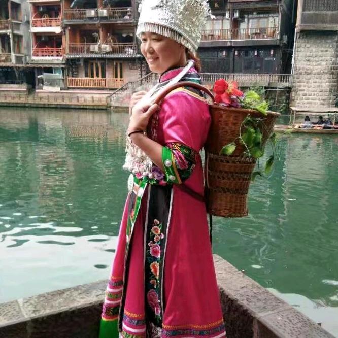 牛首主厨华姐