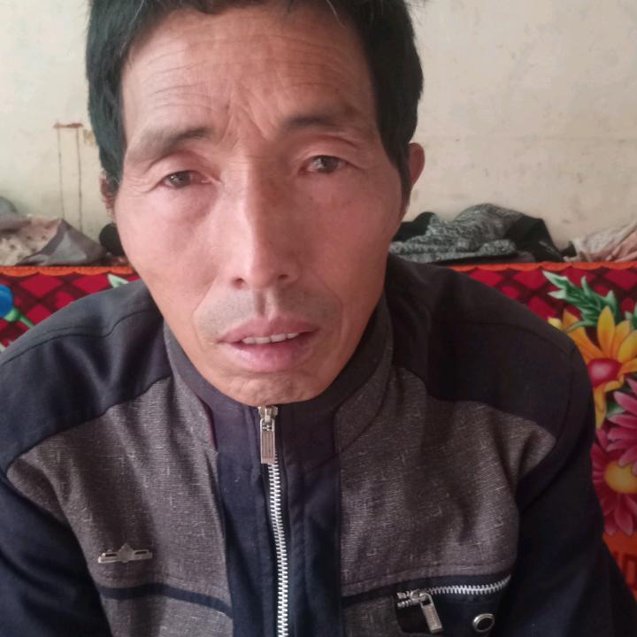 平安快乐一家人