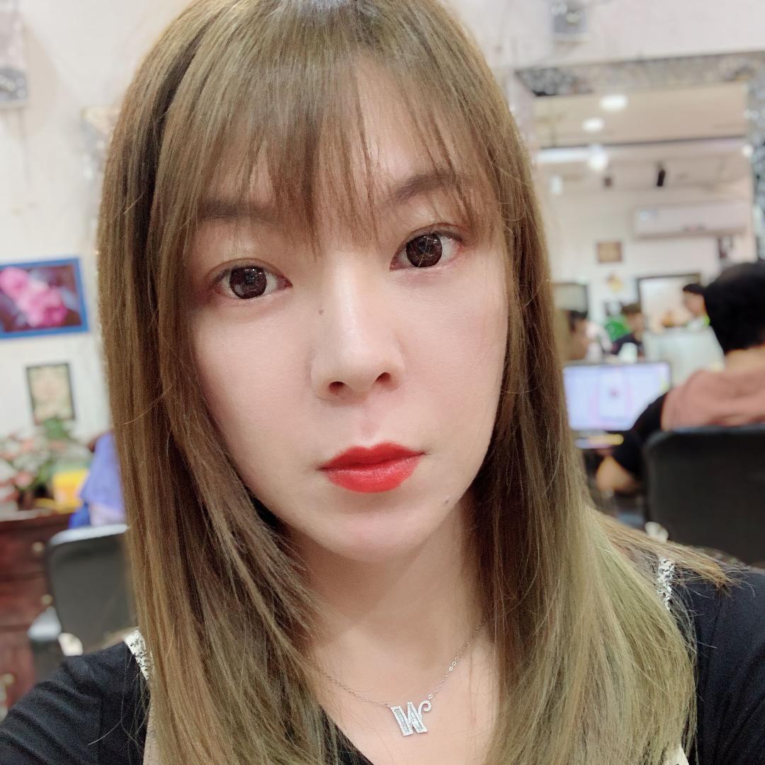 我就是那个啊莉