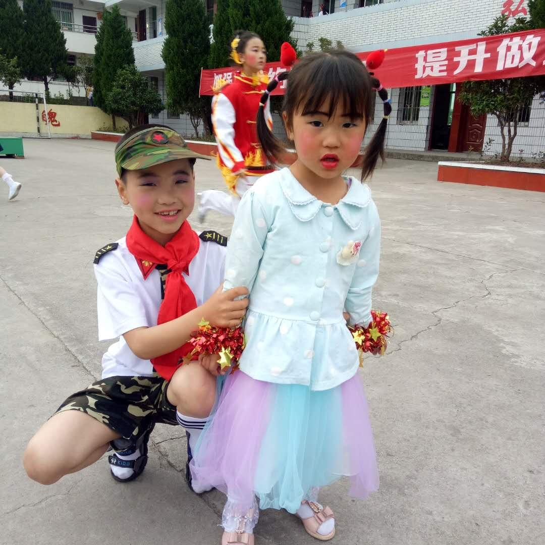 李二娃
