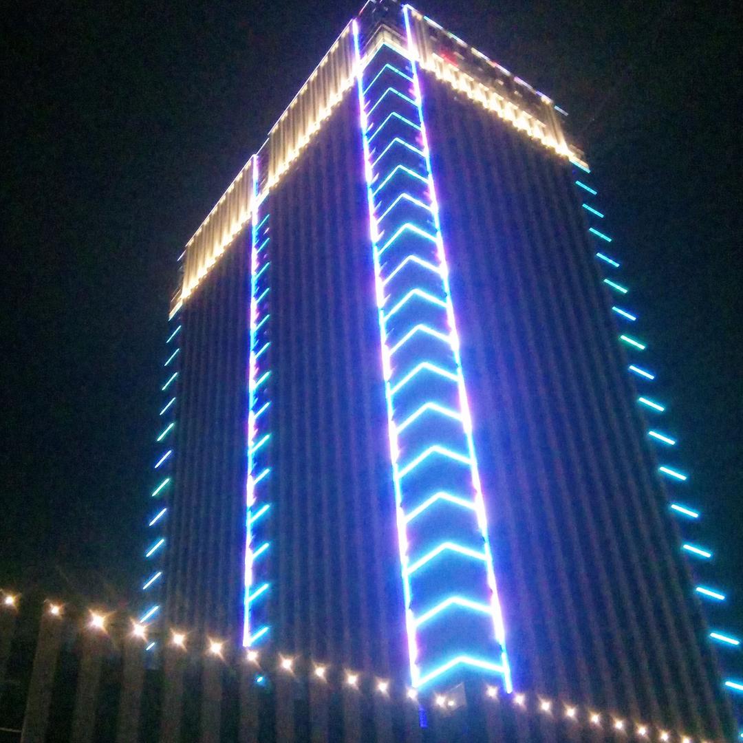 八方游㔫，八方财