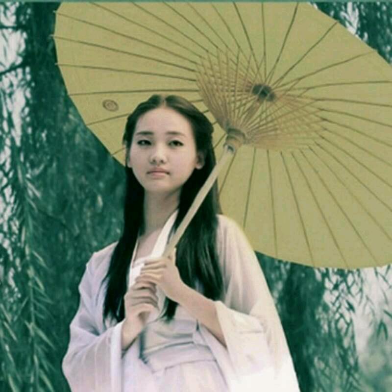 梦落溪畔