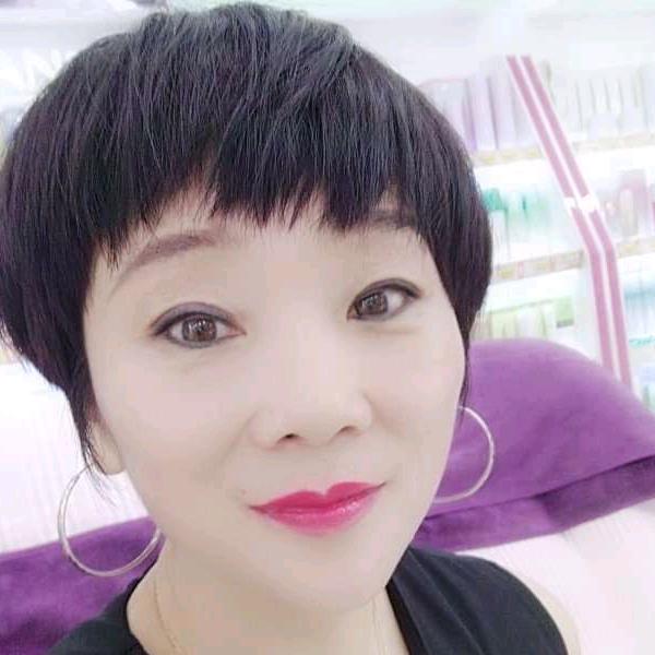 一笑而过(红姐)