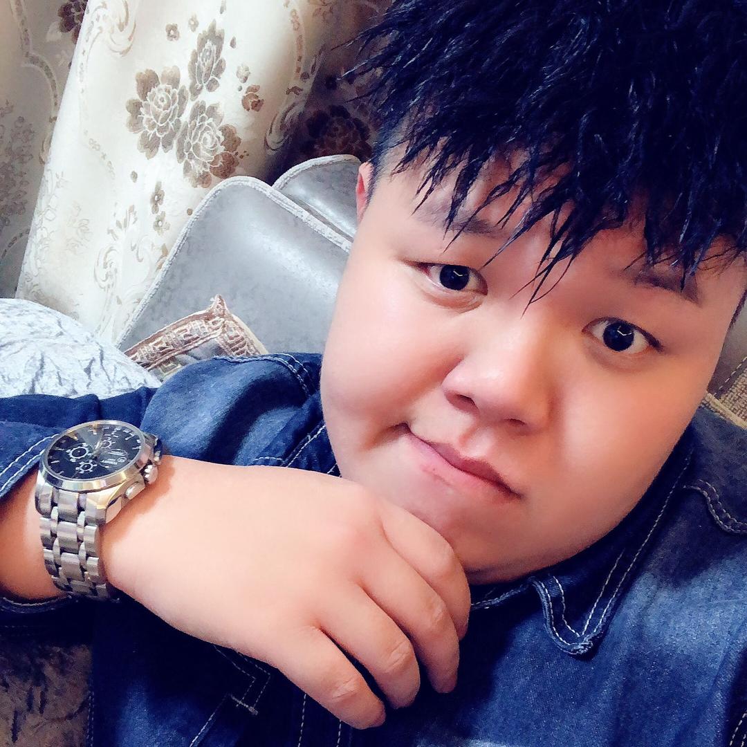 A啊龙1397712