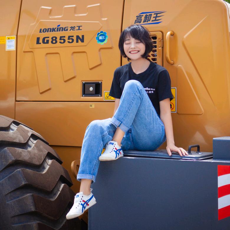 铲车女旋风