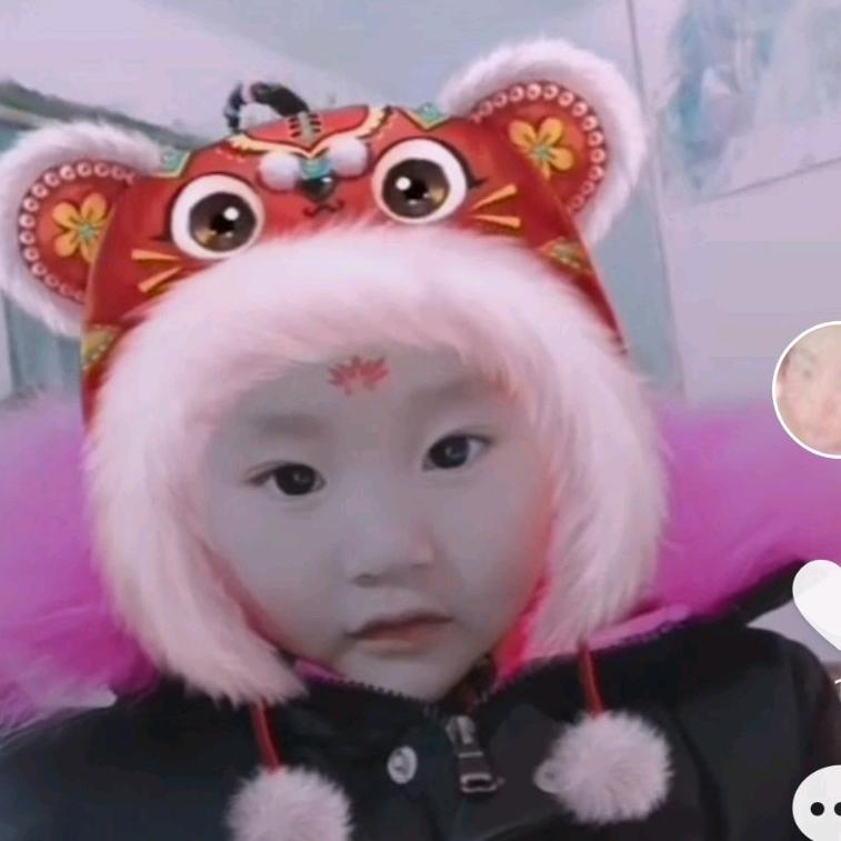 (｡･ω･｡)ﾉ♡冉宝🍎妈首播筹备中