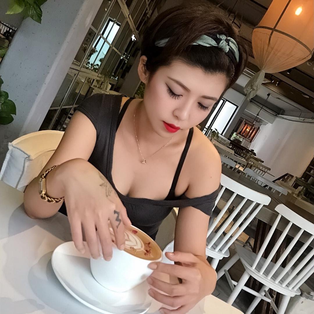 🐳華小雯™