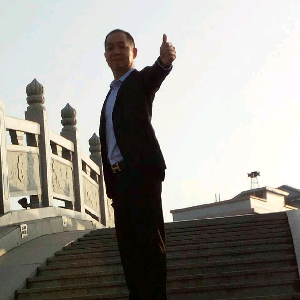 鸿百年酒店-梁宇