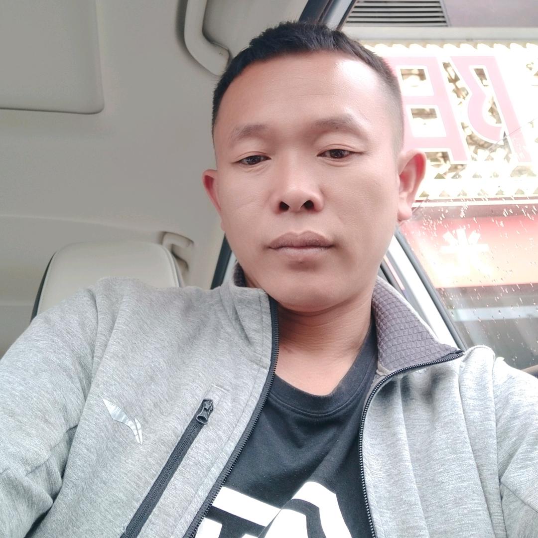 啊勇，以前的快乐不知道去那里了