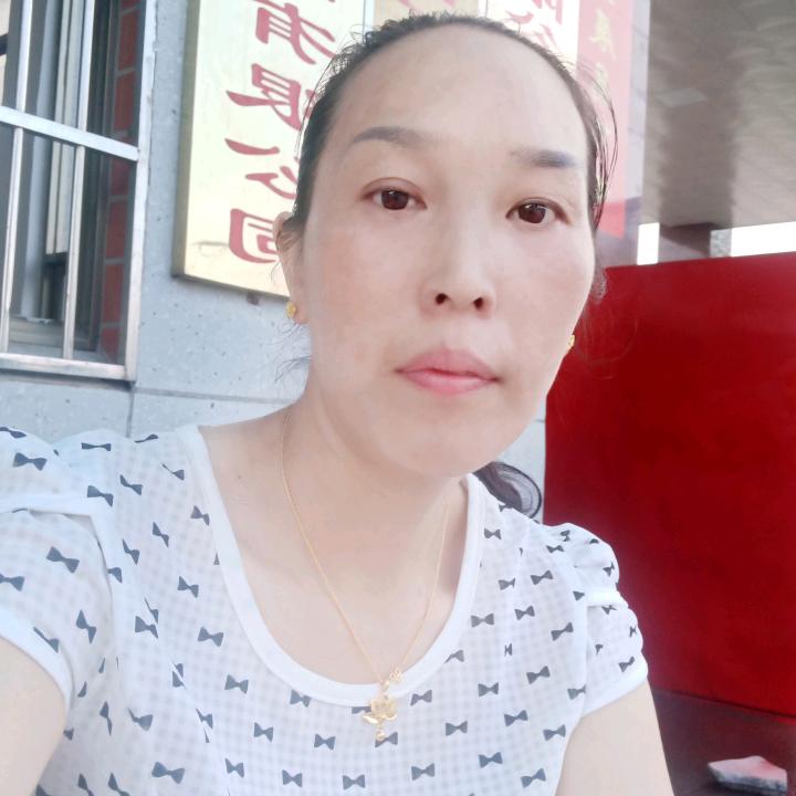 张晓英