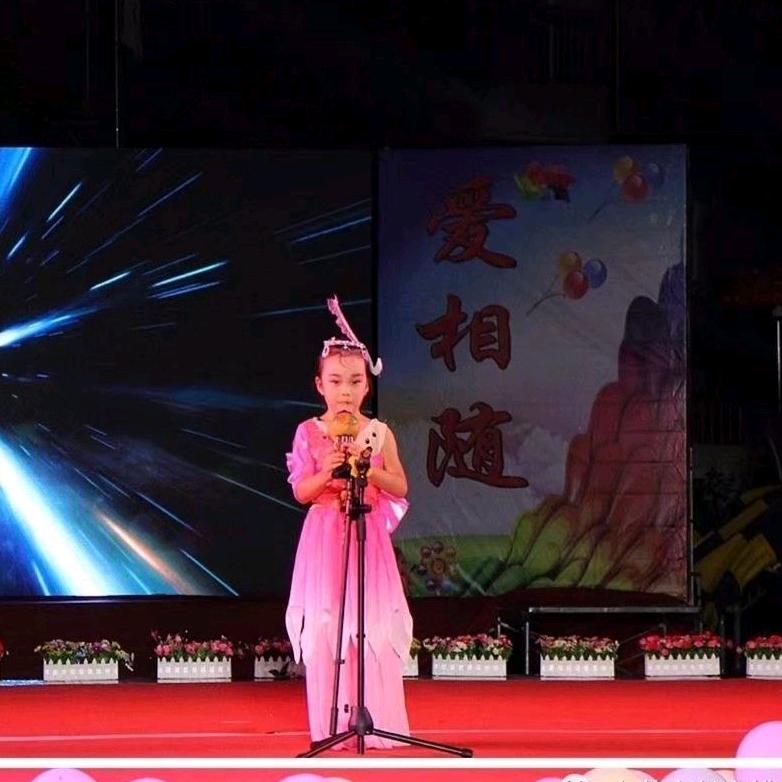 葫芦丝小公主