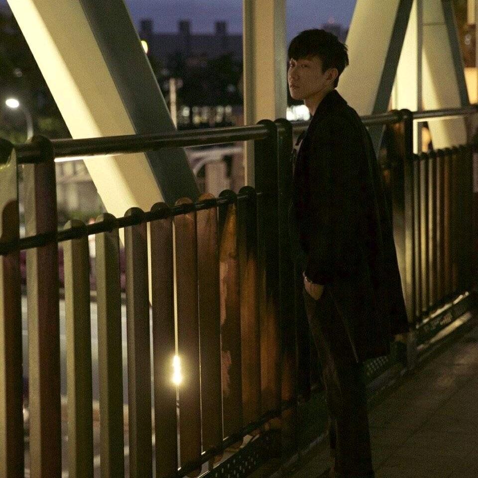 月亮🌙睡了吗