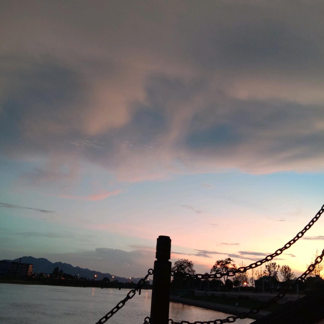 萌海