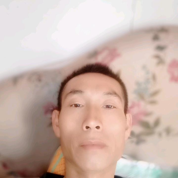 欢声笑语