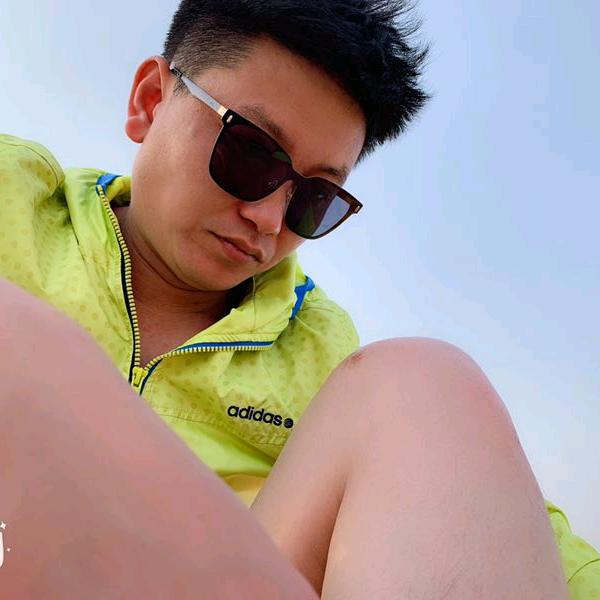 张记小肉串（珠江路店）