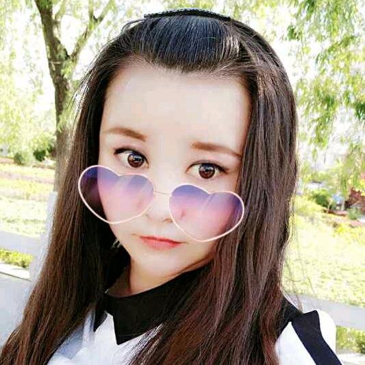 蓝色的眼珠