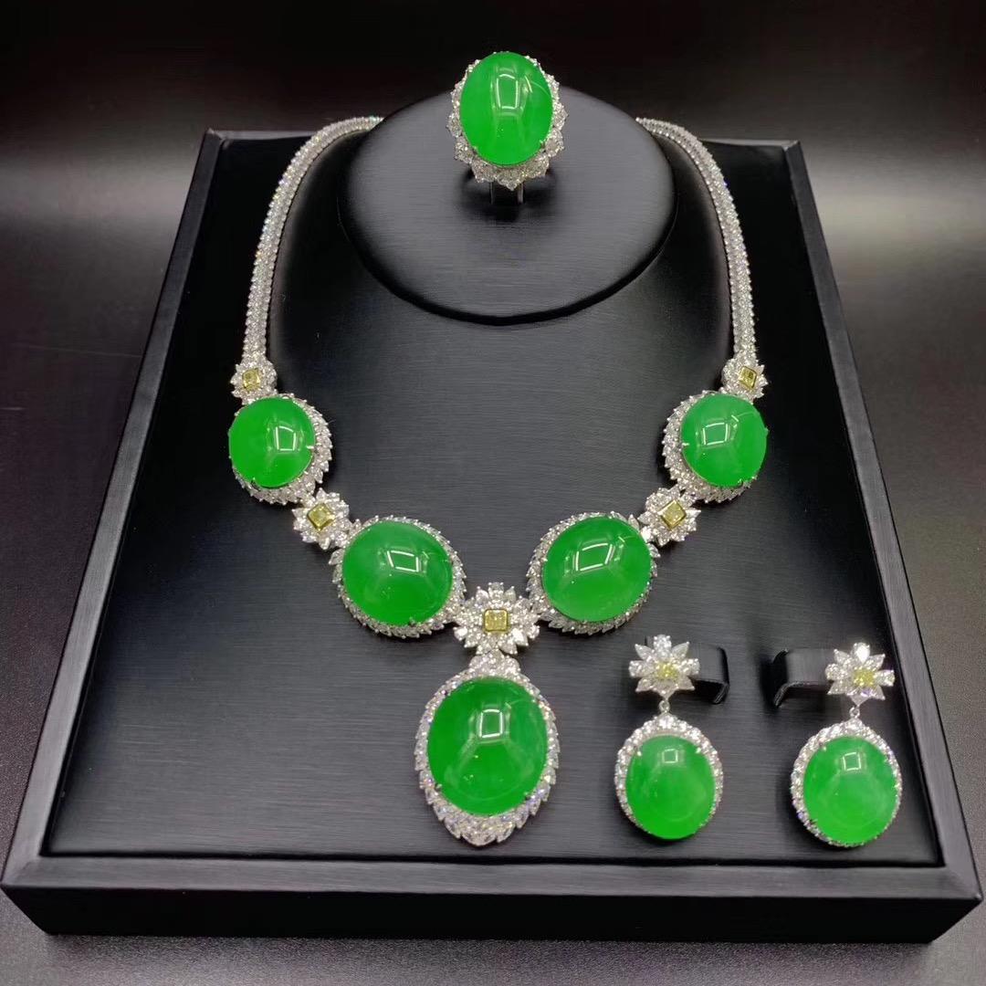 中山市珍世宝艺术品翡翠