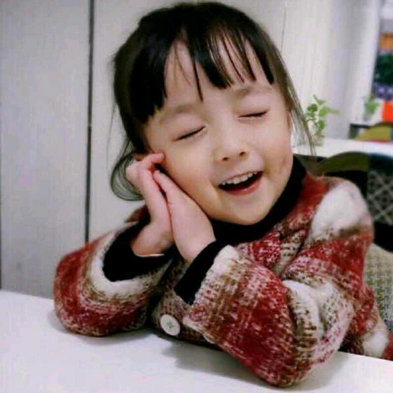 姓张👧名艳影
