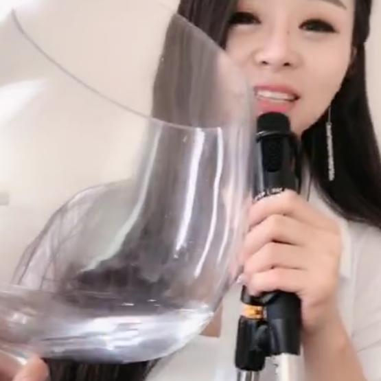 奋斗青春美丽明天