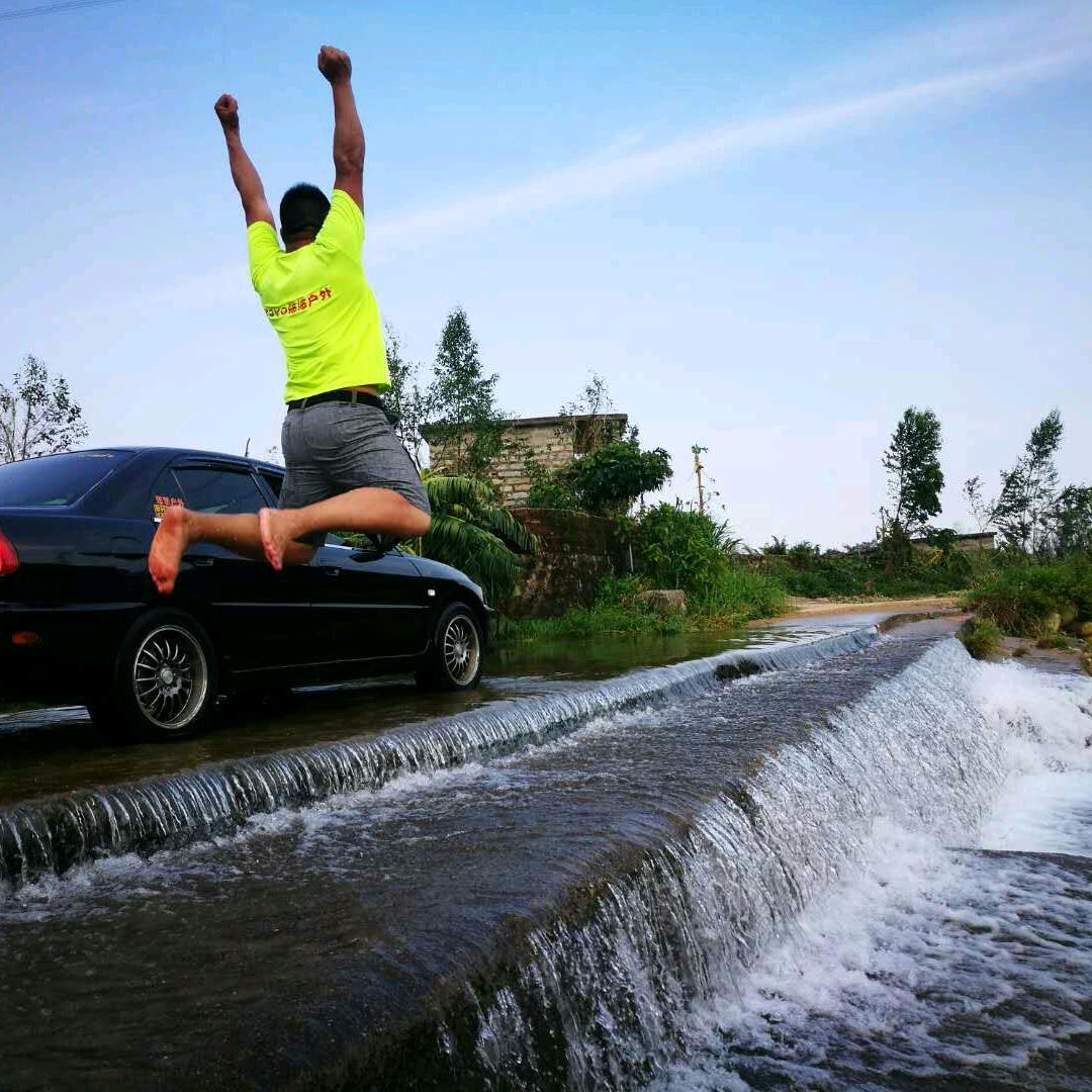 YOYO悠悠户外.领队